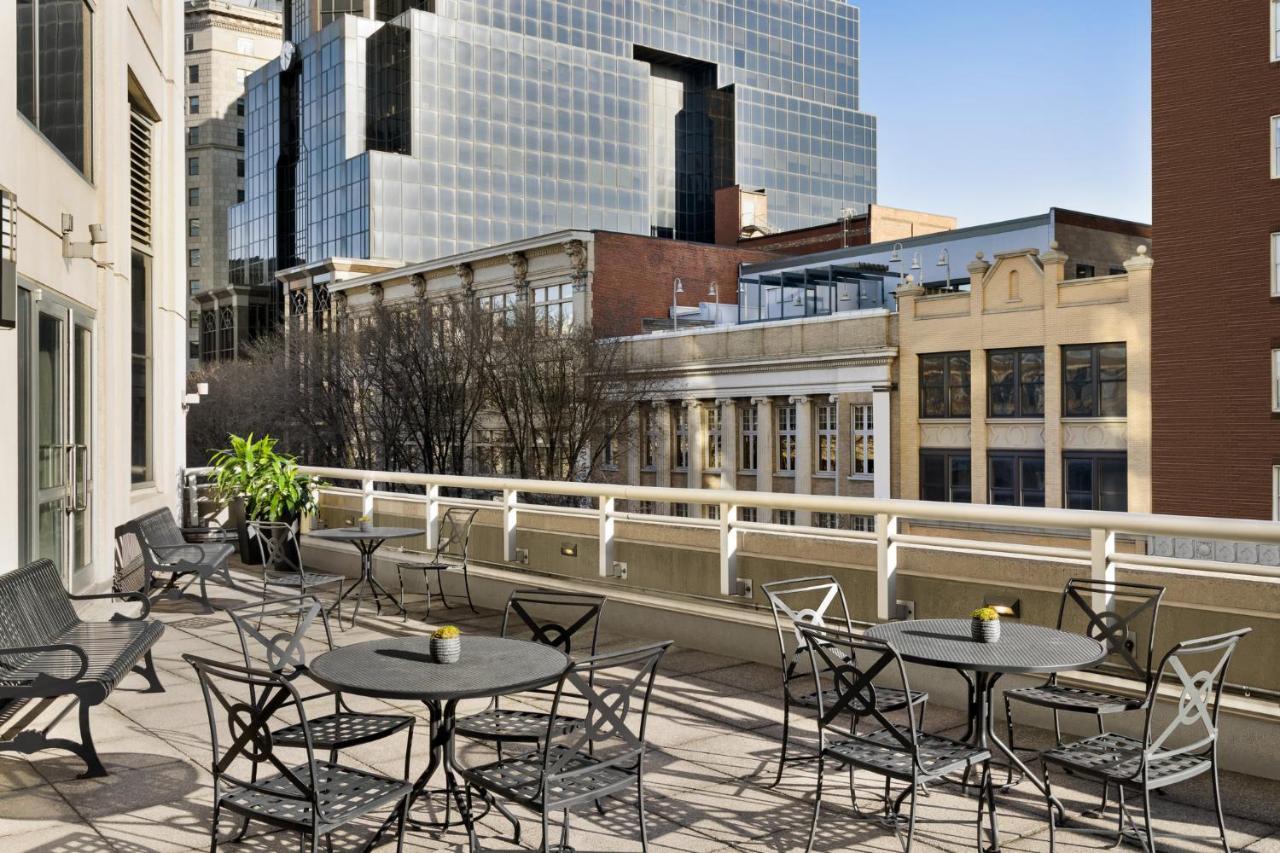 Crowne Plaza Cleveland At Playhouse Square By Ihg Hotel Екстериор снимка